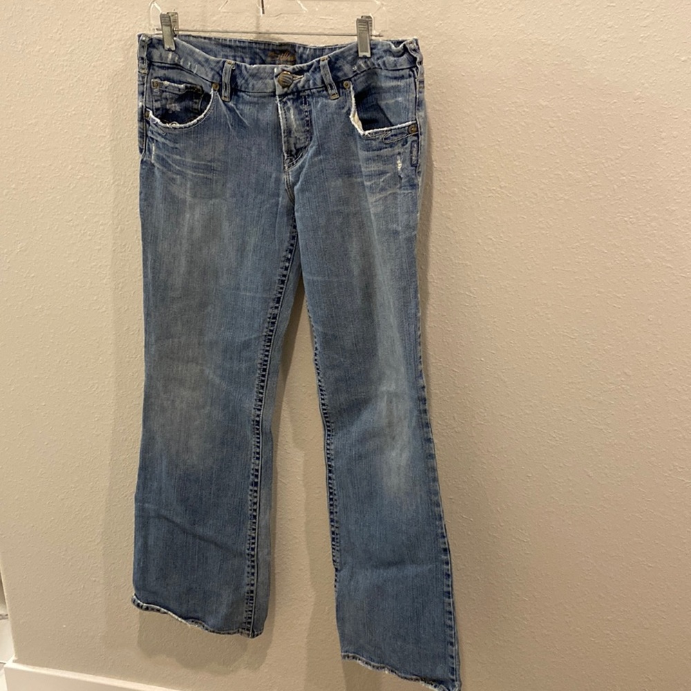Silver Emily Worn Jeans Sz 32x33